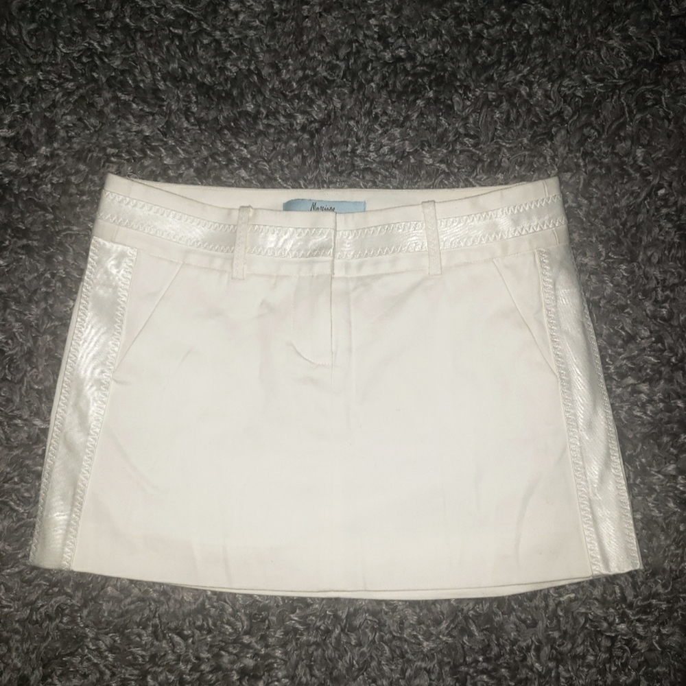 Marciano ivory white macro mini skirt